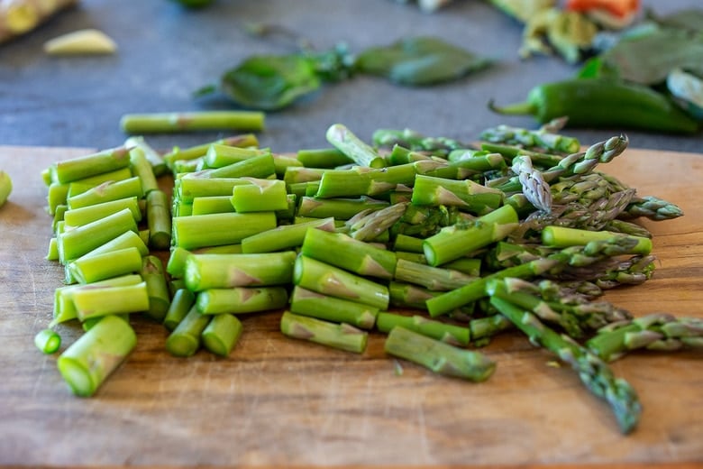 chopping asparagus 
