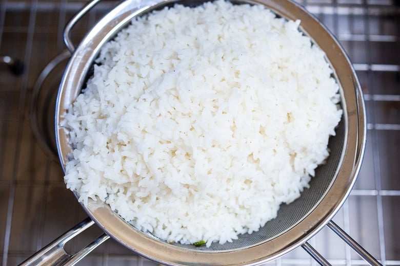 make rice at the same time as the curry 